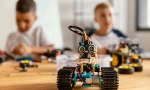 Mechanical Assembly of Robots by Kids at RKL Galaxy International School